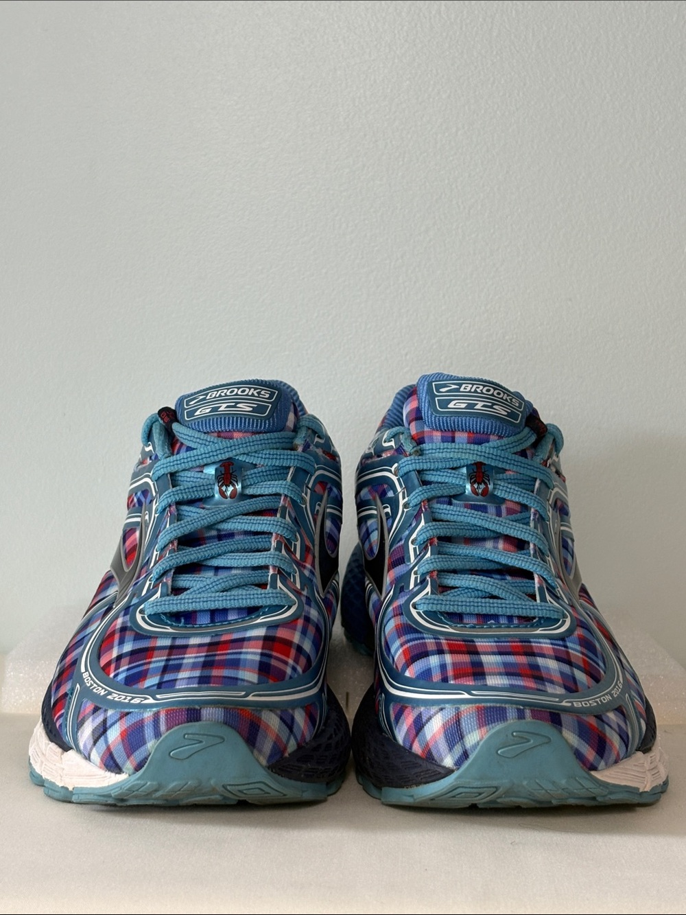 Brooks “Nantucket” Adrenaline 16 Boston Marathon Plaid Running Shoes